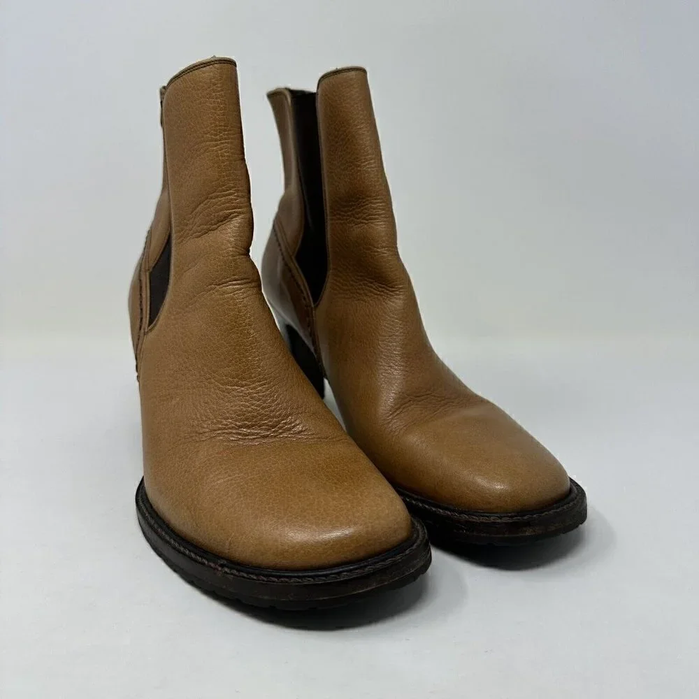 Cole Haan Country Square Toe Brown Ankle Boots Vibram‎ Size 8.5